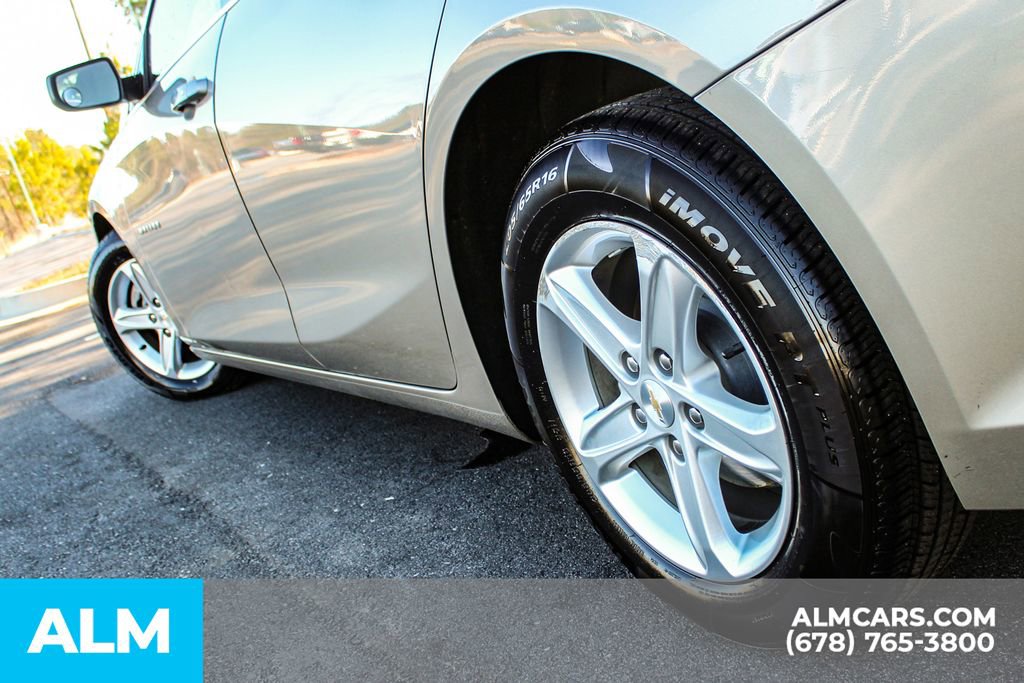 Used 2024 Chevrolet Malibu LT FWD image 15