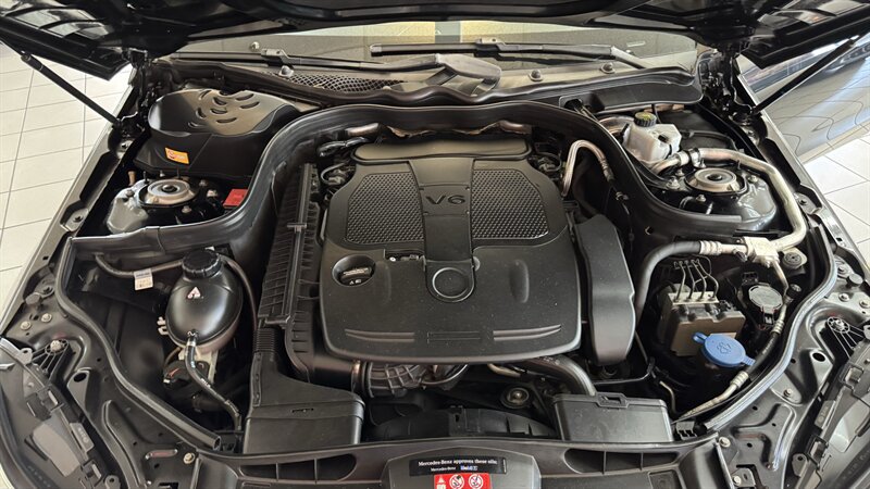 Used 2015 Mercedes-Benz E 350 4MATIC Sedan image 32
