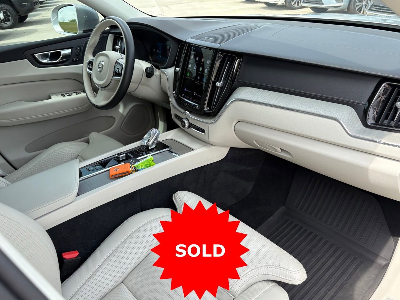 Certified 2023 Volvo XC60 B5 Ultimate w/ Climate Package AWD/4WD image 36