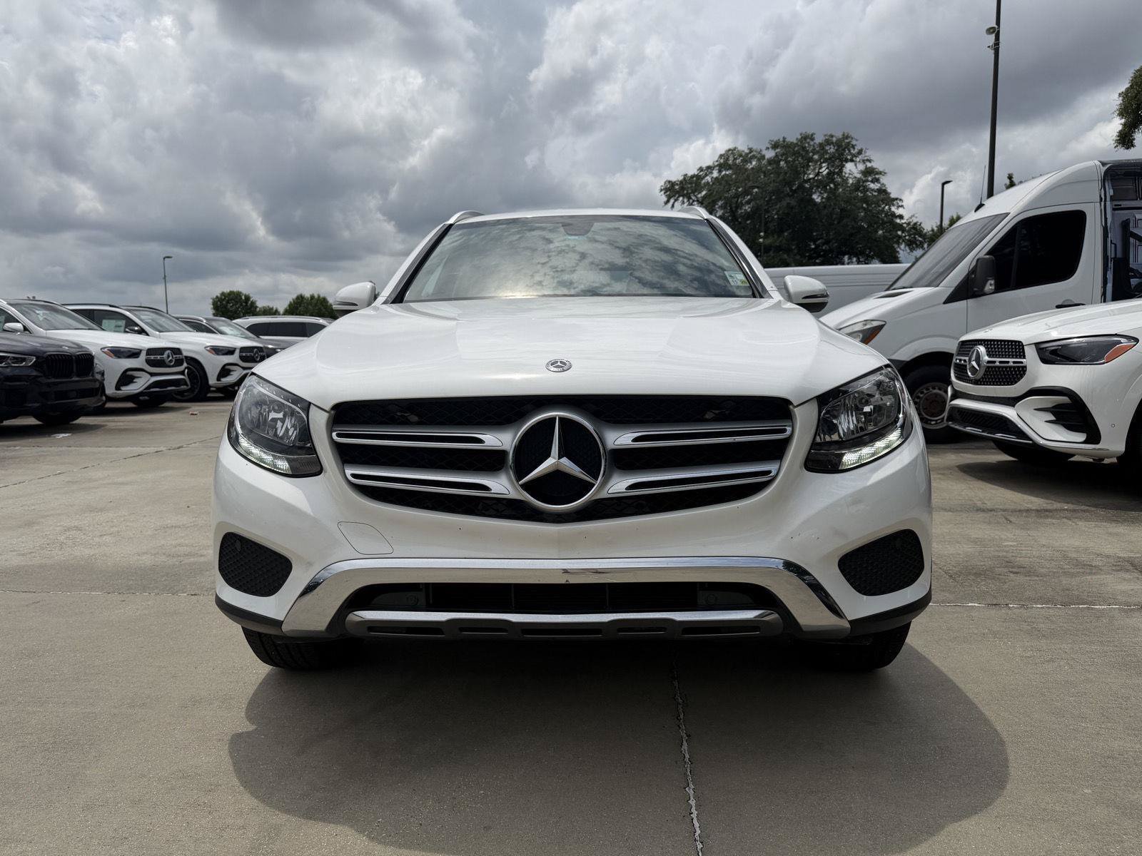 Used 2019 Mercedes-Benz GLC 300 image 2