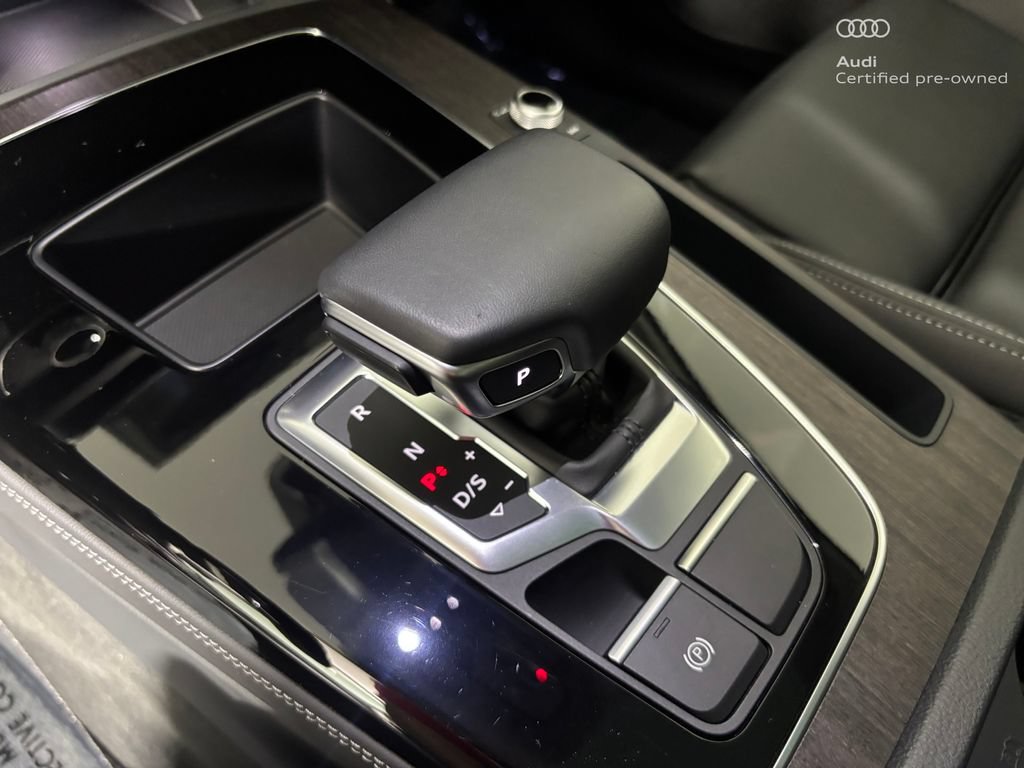 Certified 2025 Audi Q5 2.0T Premium Plus w/ Premium Plus Package AWD/4WD image 29