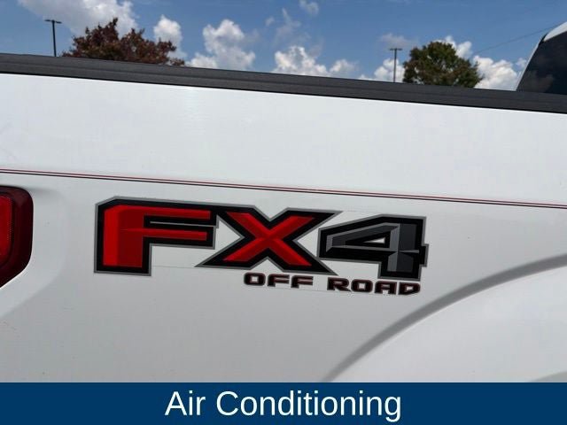 Used 2015 Ford F150 XLT w/ Equipment Group 302A Luxury AWD/4WD image 11