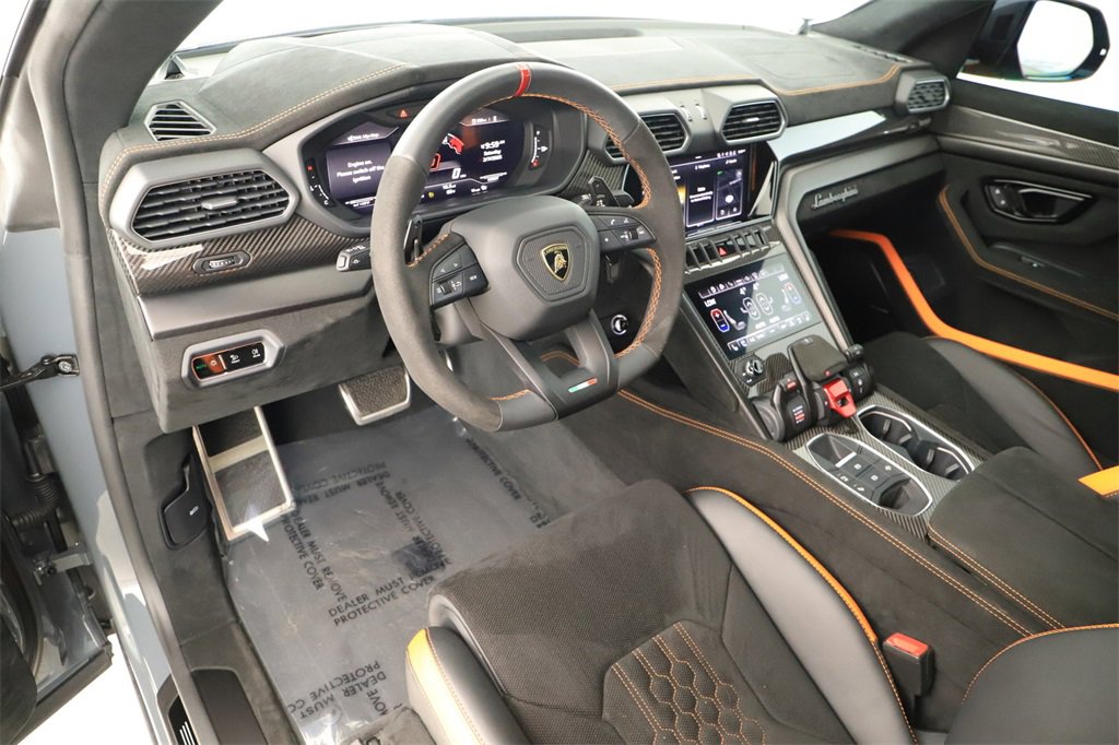 Used 2024 Lamborghini Urus Performante image 15