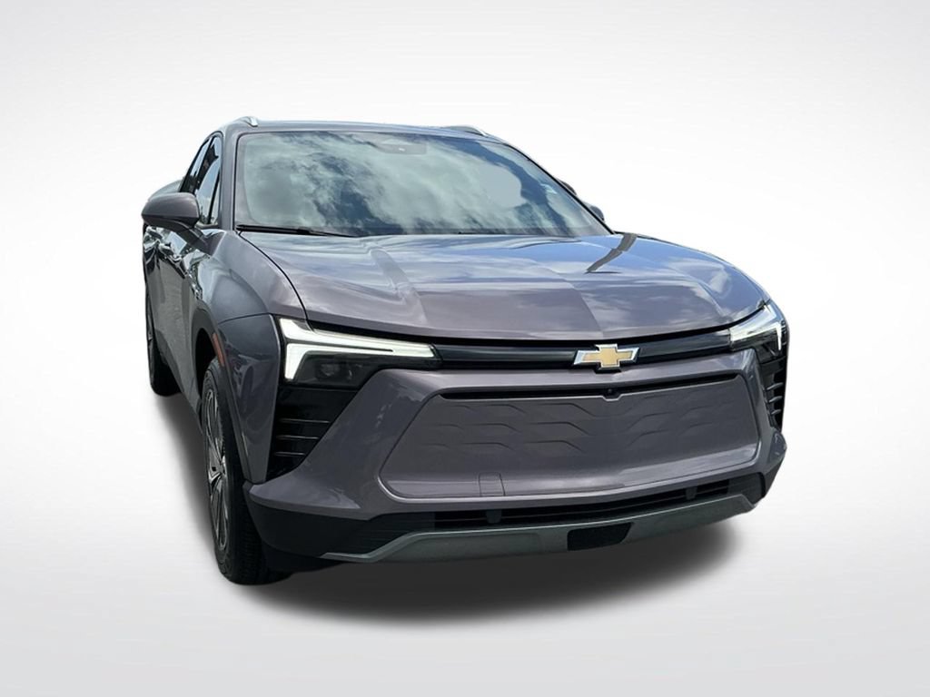 Used 2024 Chevrolet Blazer EV LT AWD/4WD image 18
