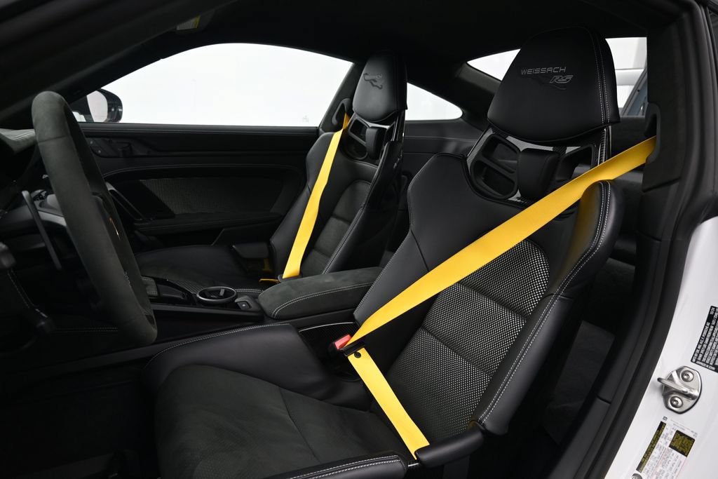 Certified 2025 Porsche 911 GT3 RS RWD image 35