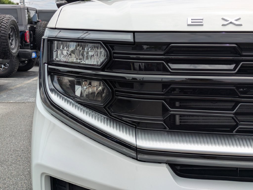 New 2026 Ford Expedition Max Platinum w/ Platinum Ultimate Package AWD/4WD image 10