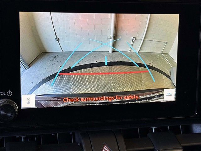 Used 2023 Toyota RAV4 XLE image 7