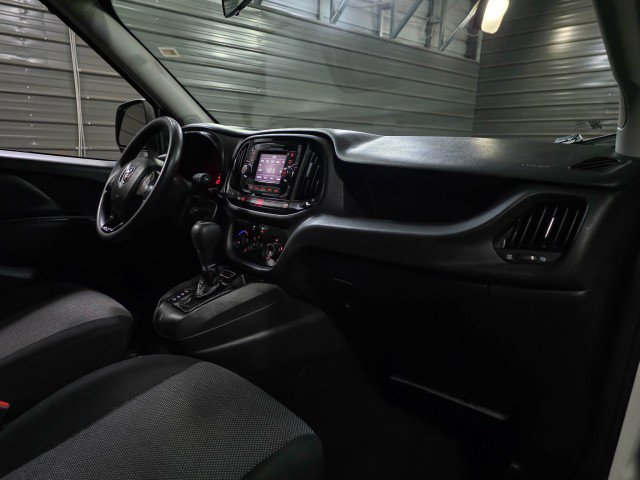 Used 2020 RAM ProMaster City Tradesman image 16