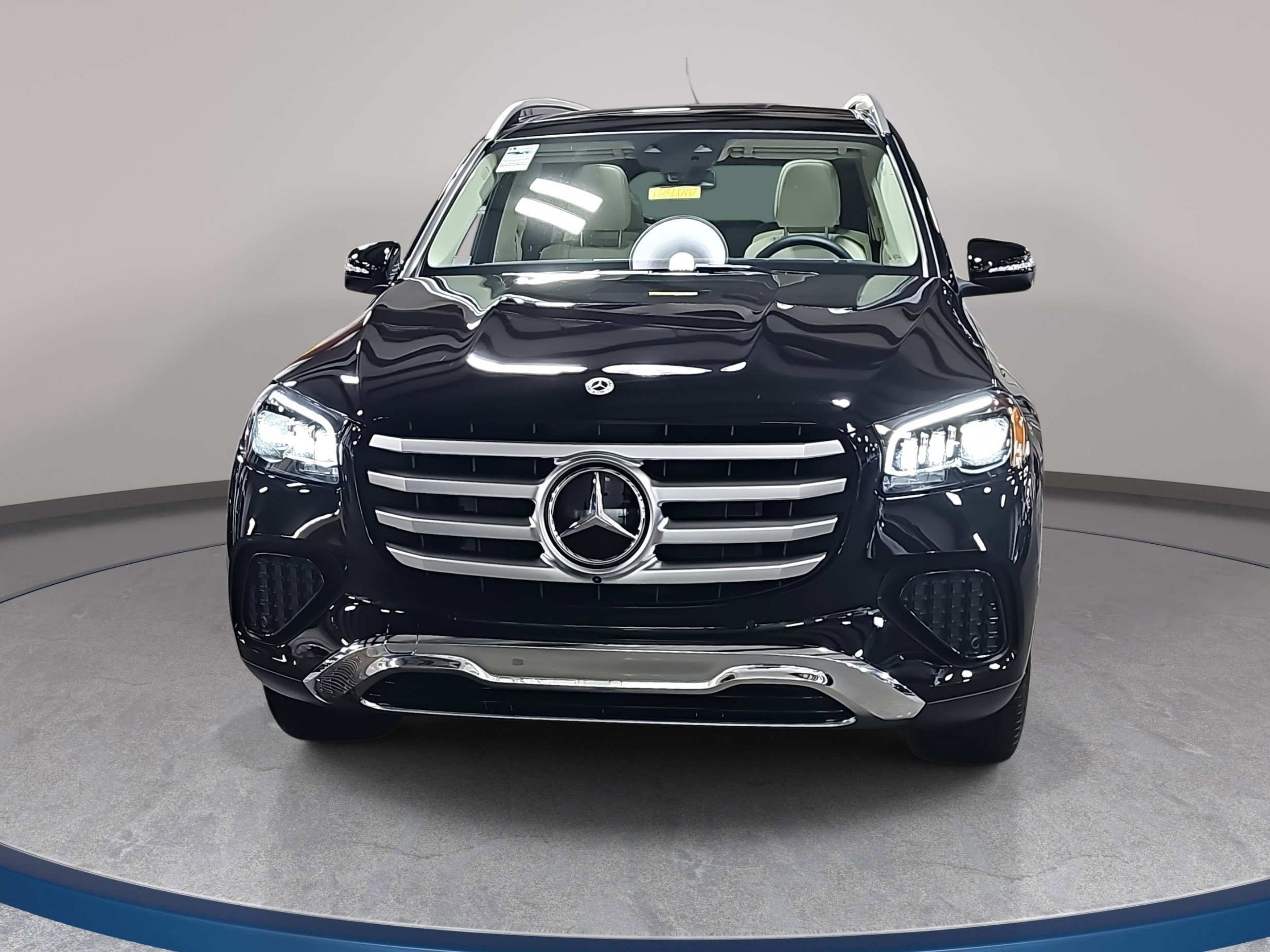 Certified 2026 Mercedes-Benz GLS 450 4MATIC image 2