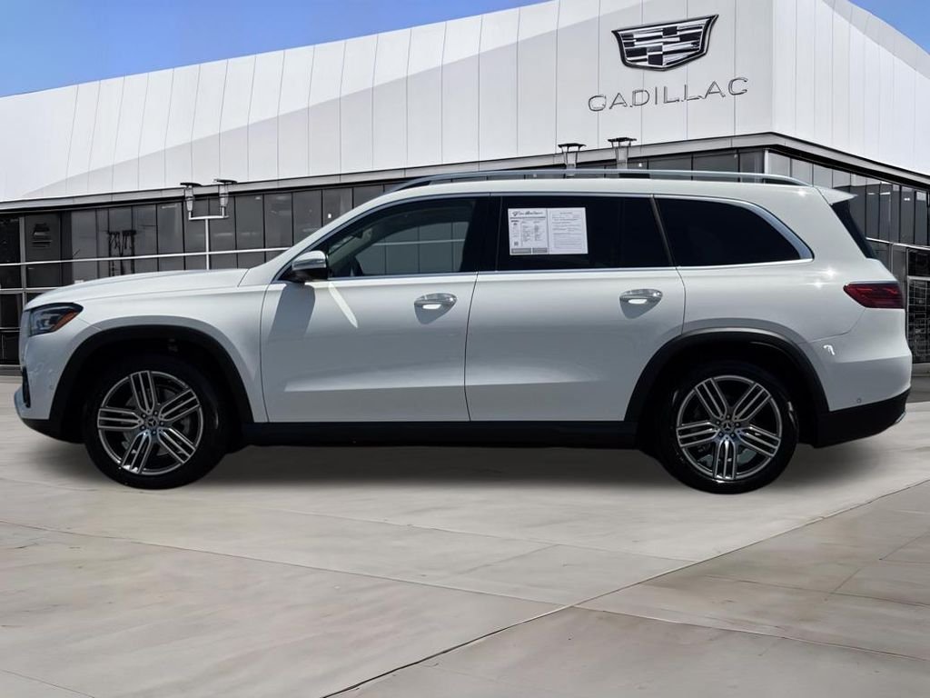 Used 2026 Mercedes-Benz GLS 450 4MATIC image 6