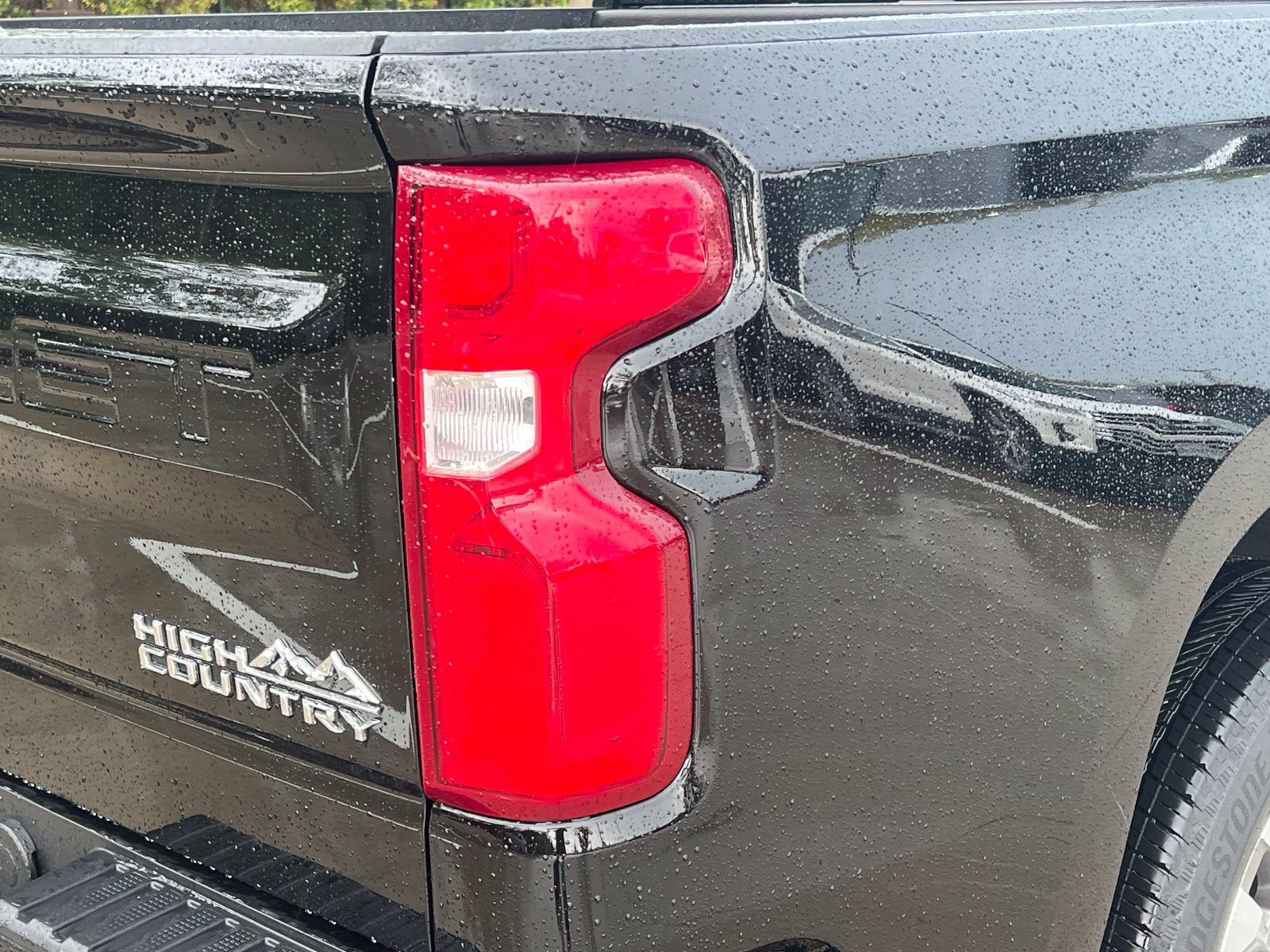 Used 2024 Chevrolet Silverado 1500 High Country w/ Technology Package RWD image 14