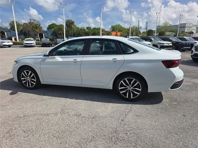 New 2026 Volkswagen Jetta SE image 6