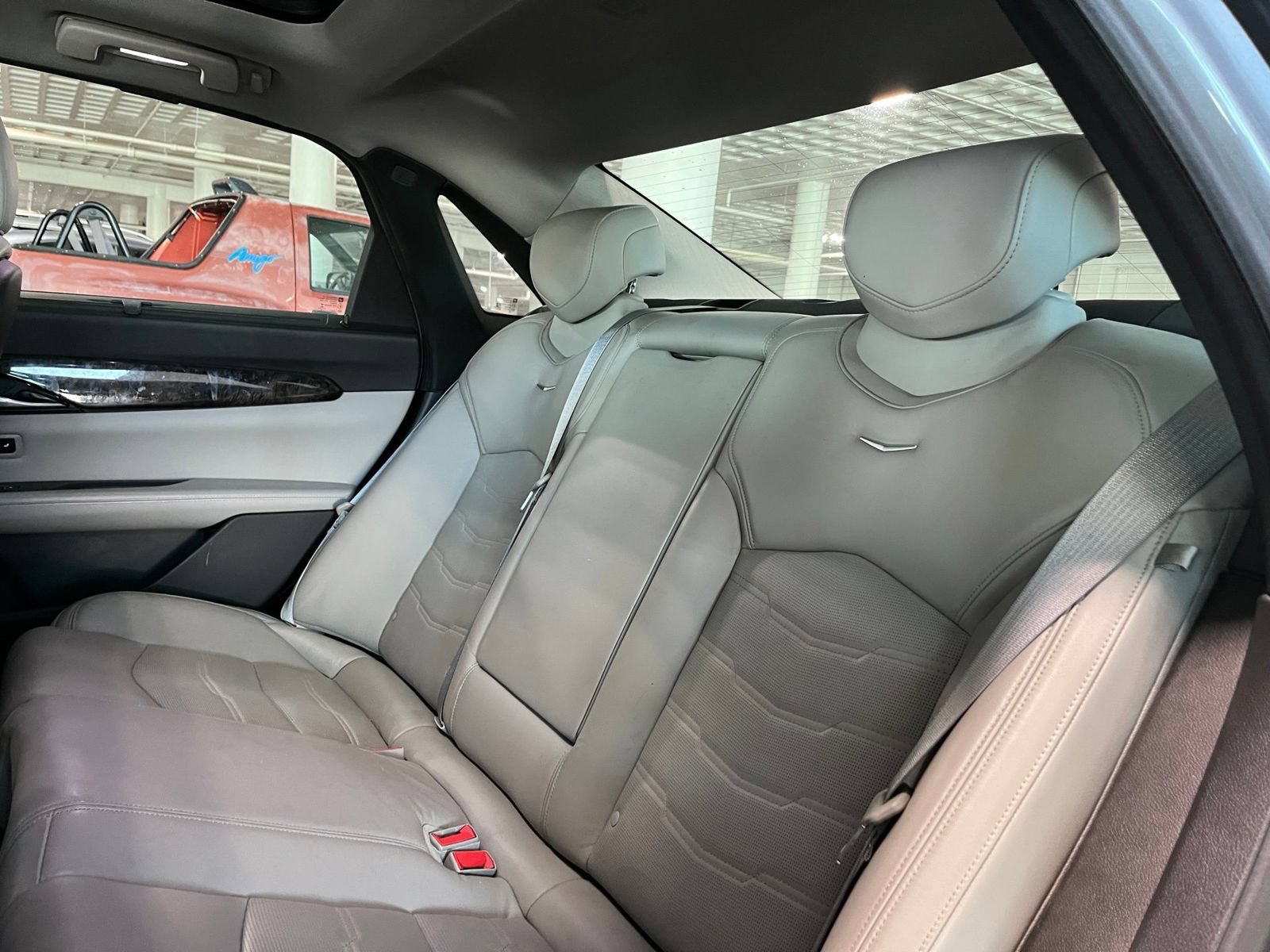 Used 2018 Cadillac CT6 Luxury AWD/4WD image 37