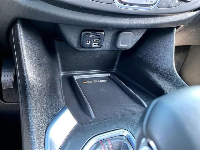 Used 2023 Chevrolet Traverse RS AWD/4WD image 33