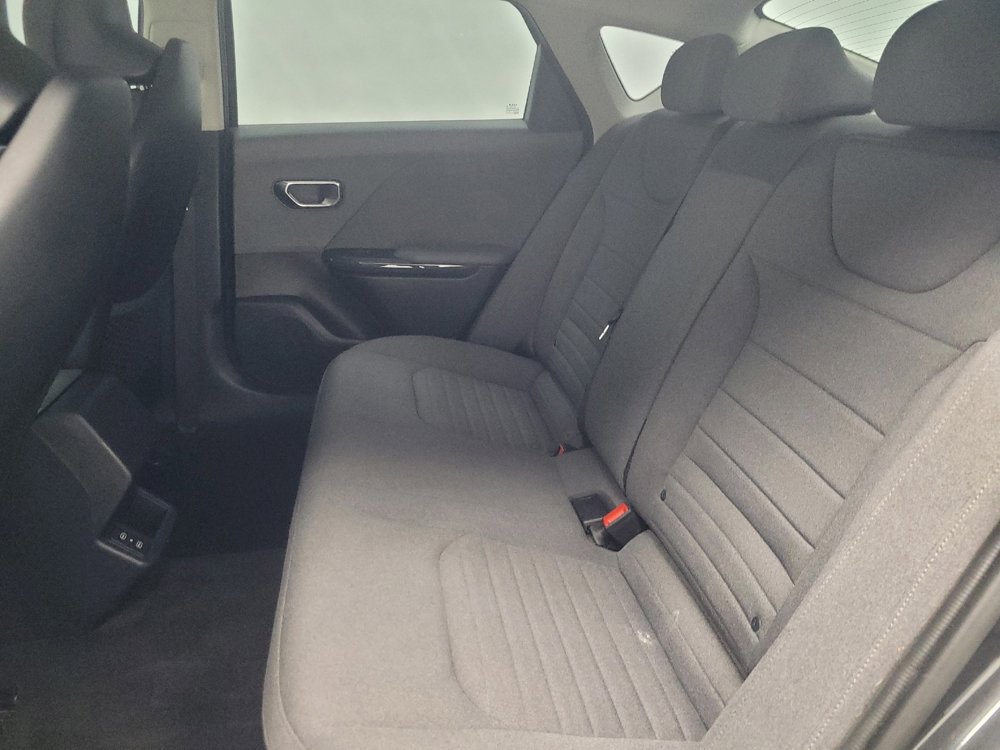 Used 2025 Kia K4 EX image 18