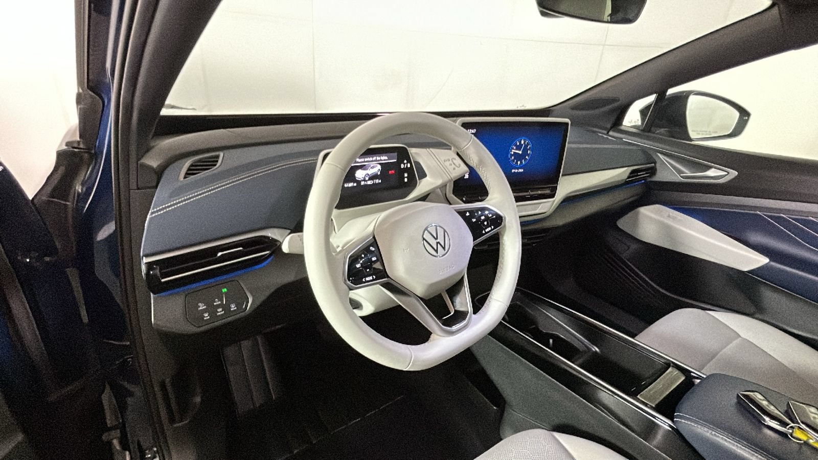Used 2023 Volkswagen ID.4 Pro S AWD/4WD image 15