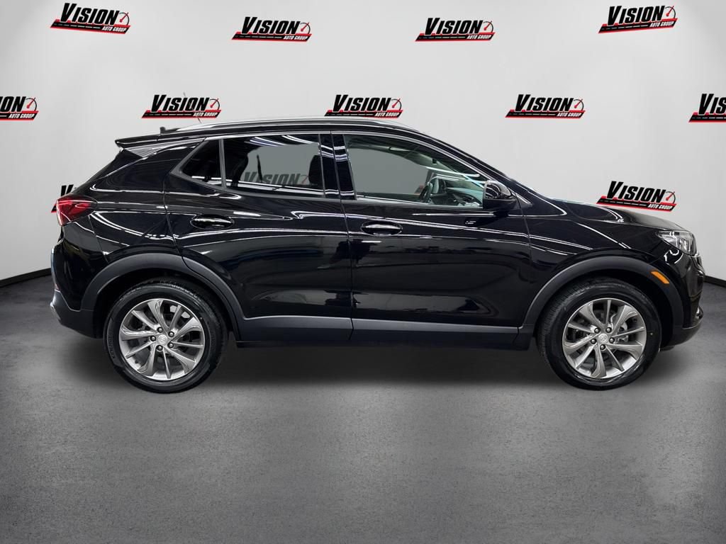 Used 2023 Buick Encore GX Essence w/ Experience Buick Package FWD image 4