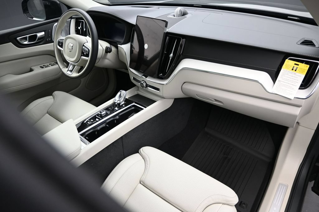 New 2026 Volvo XC60 B5 Ultra w/ Climate Package AWD/4WD image 23