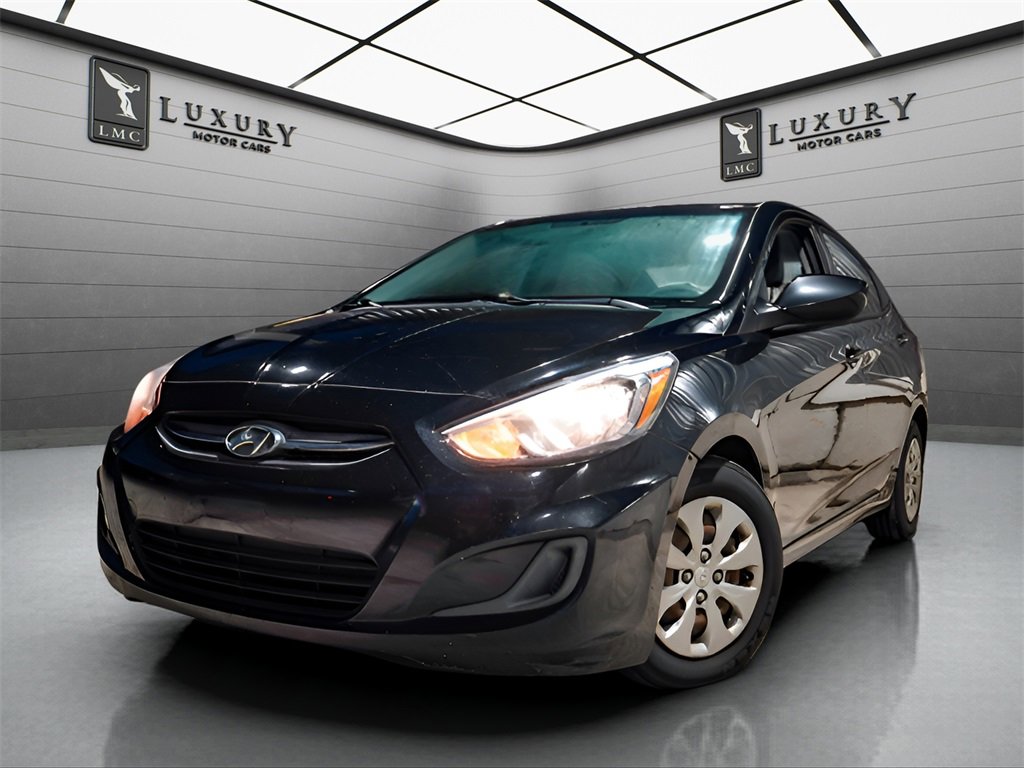Used 2017 Hyundai Accent SE image 3