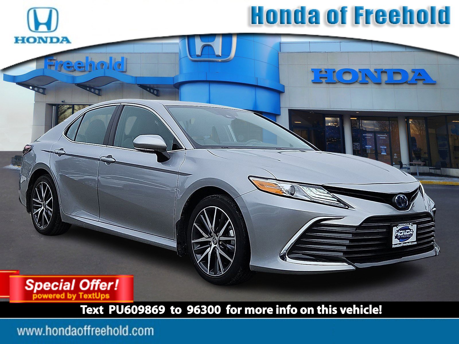 Used 2023 Toyota Camry XLE w/ Cold Weather Package