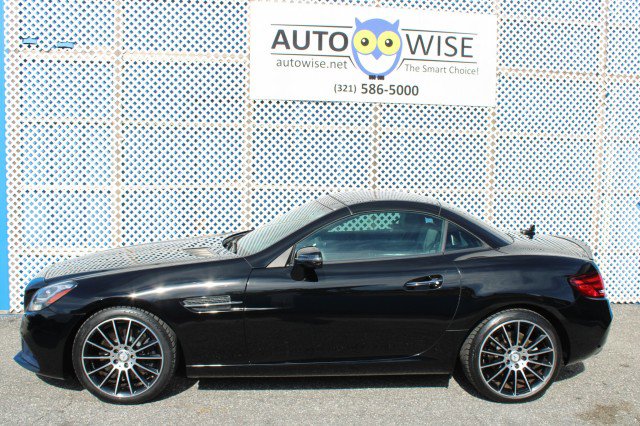 Used 2019 Mercedes-Benz SLC 300 image 7