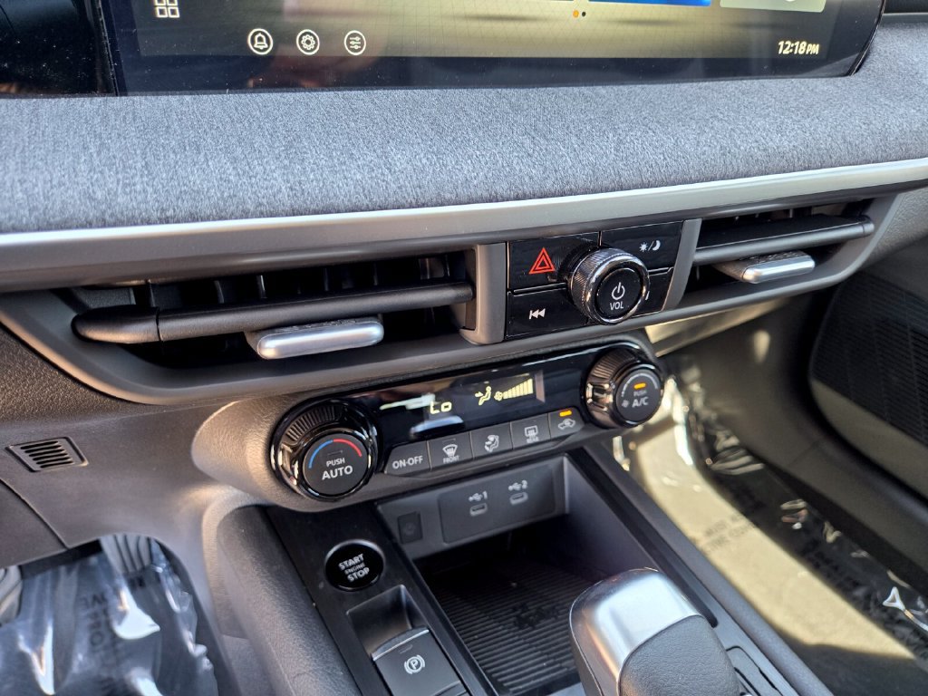New 2027 Nissan Kicks SV FWD image 28