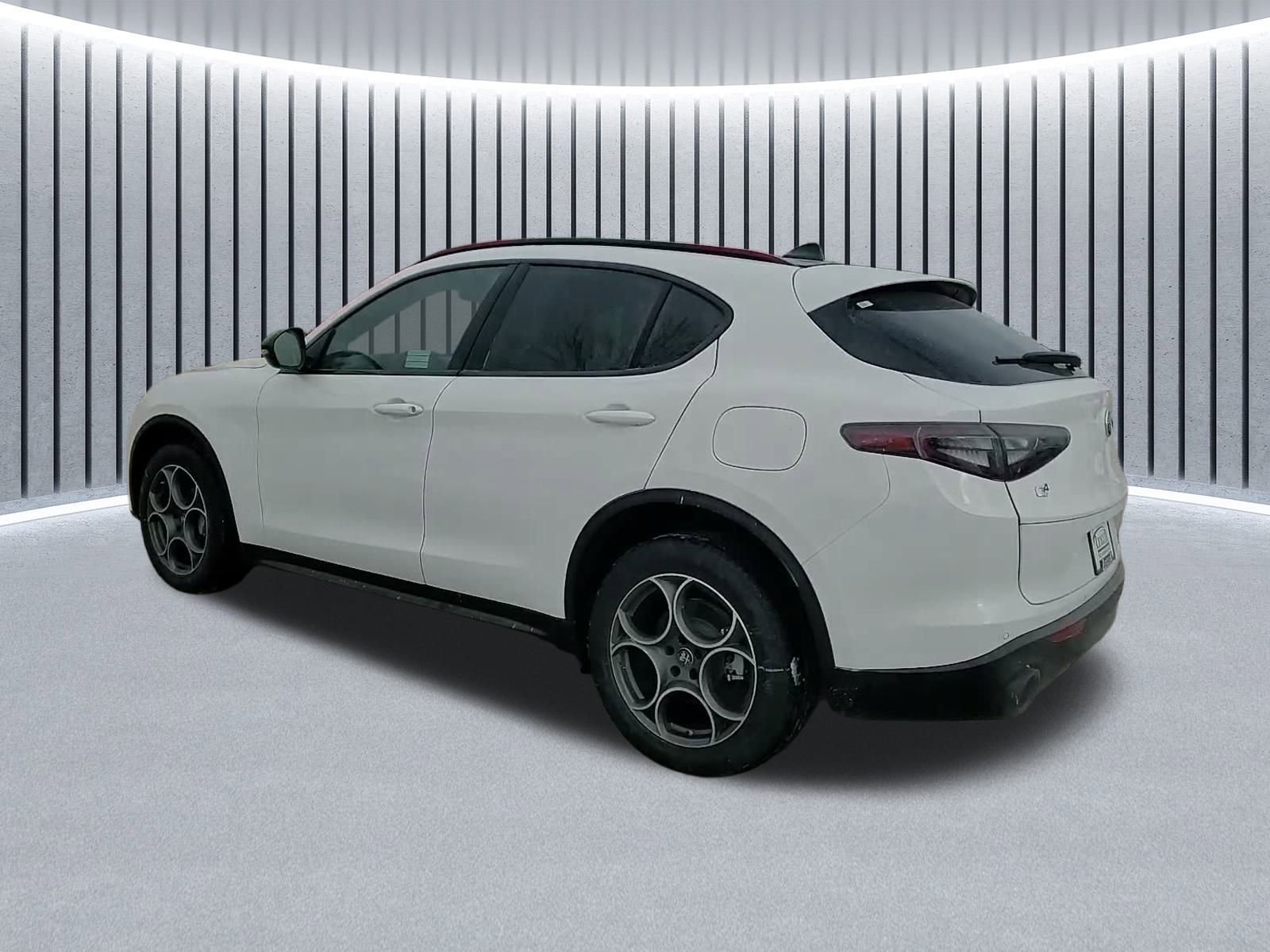 New 2025 Alfa Romeo Stelvio Sprint image 14