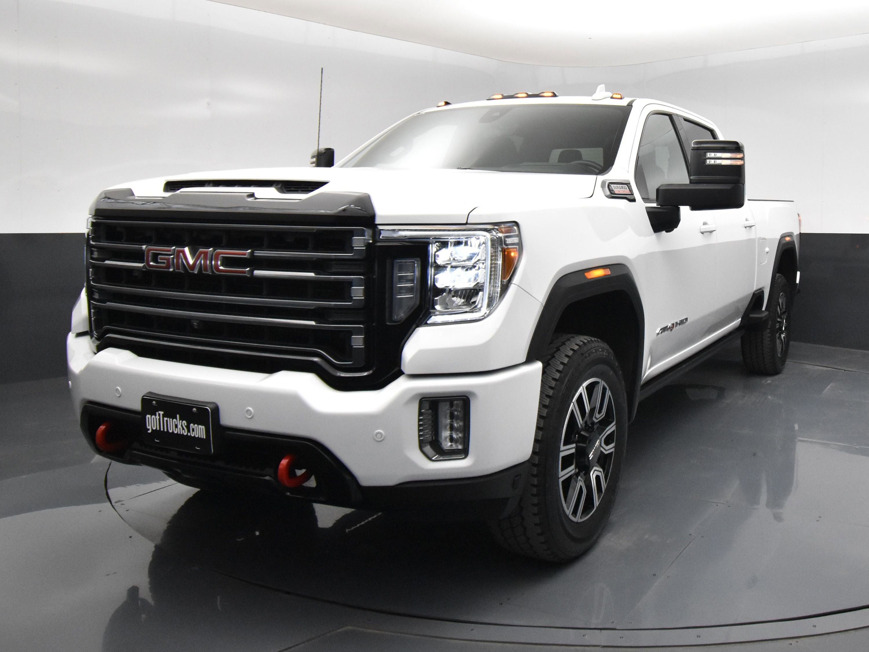 Used 2023 GMC Sierra 2500 AT4 w/ AT4 Premium Plus Package image 2