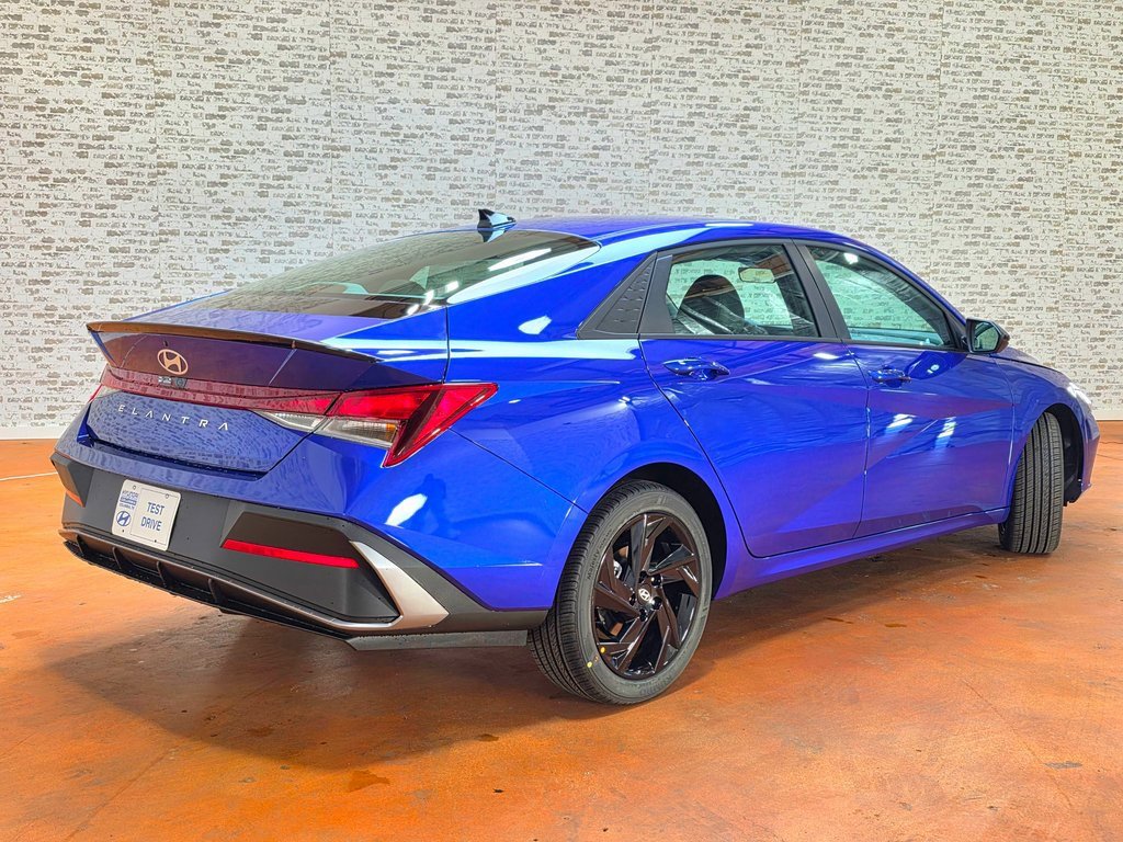 New 2026 Hyundai Elantra SEL Sport image 4