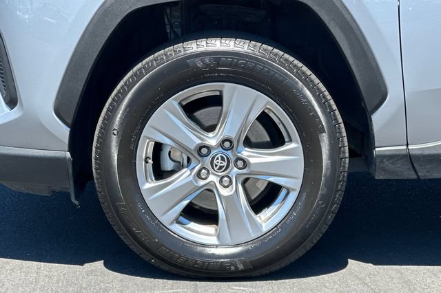 Certified 2024 Toyota RAV4 XLE FWD image 31