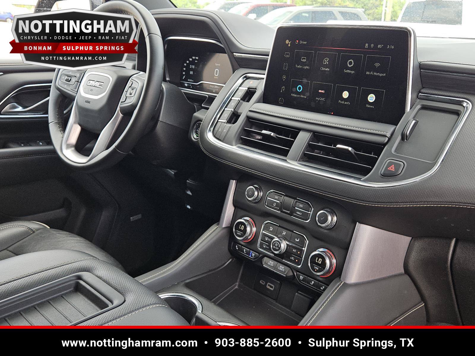 Used 2024 GMC Yukon SLT RWD image 32