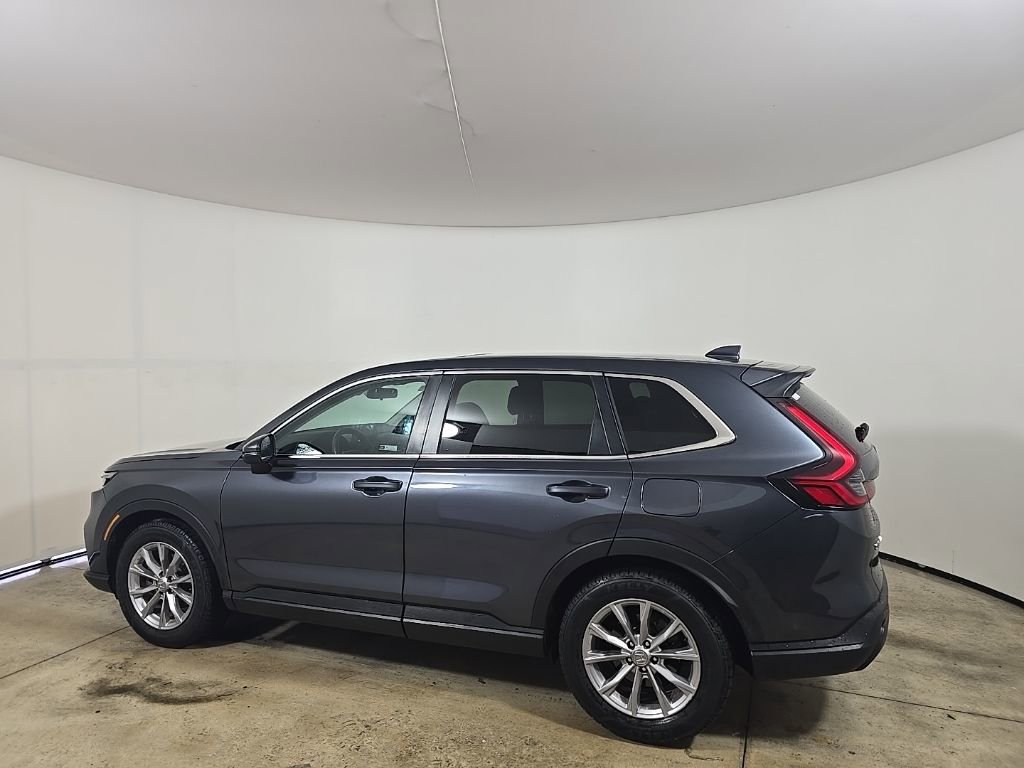 Used 2023 Honda CR-V EX image 4