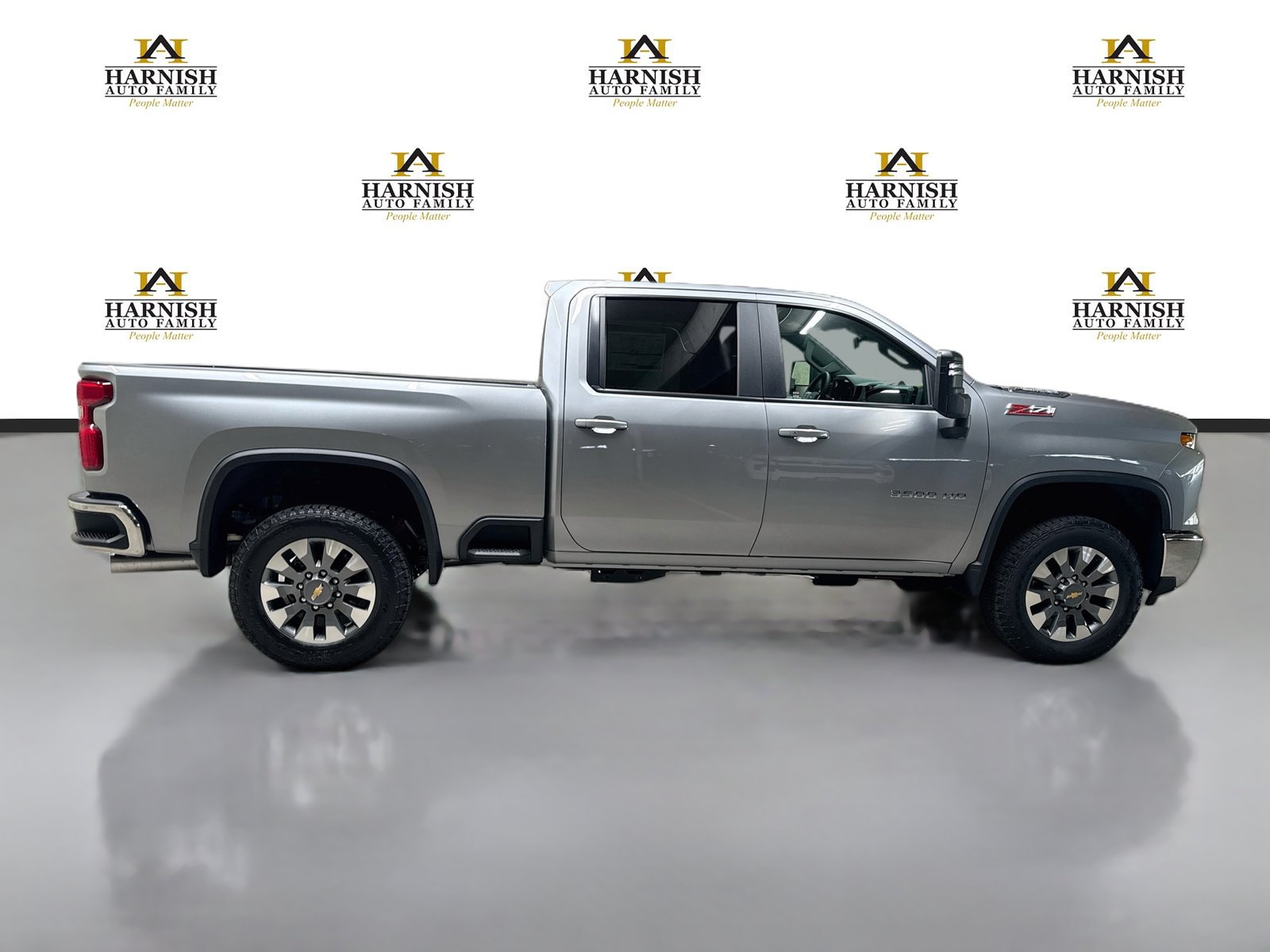 New 2026 Chevrolet Silverado 3500 LT AWD/4WD image 4