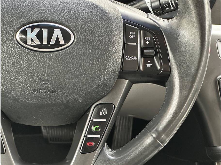 Used 2013 Kia Optima EX image 23
