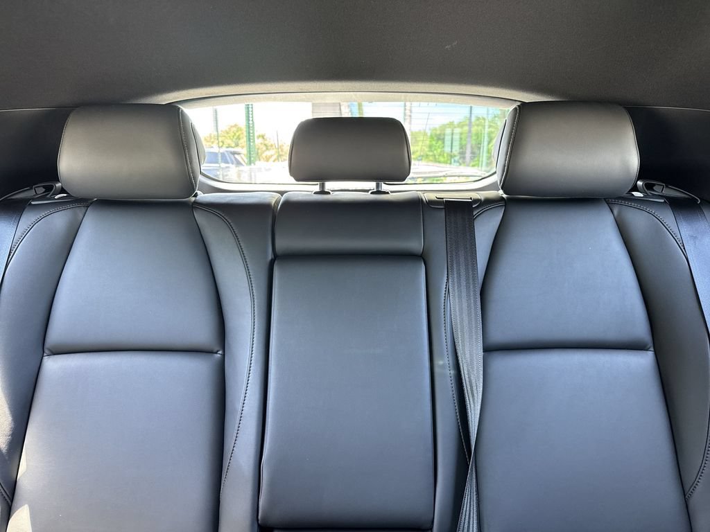 Certified 2025 MAZDA MAZDA3 s Sport FWD image 18