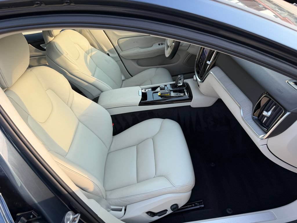 Certified 2024 Volvo S60 T8 Plus w/ Climate Package AWD/4WD image 22