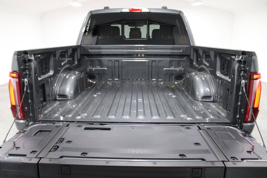 New 2026 Ford F150 Lariat w/ Equipment Group 501A Mid image 17