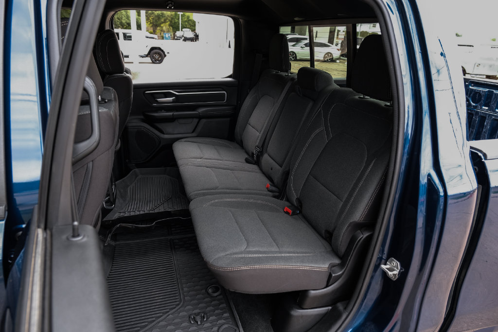 Used 2023 RAM 1500 Big Horn AWD/4WD image 52