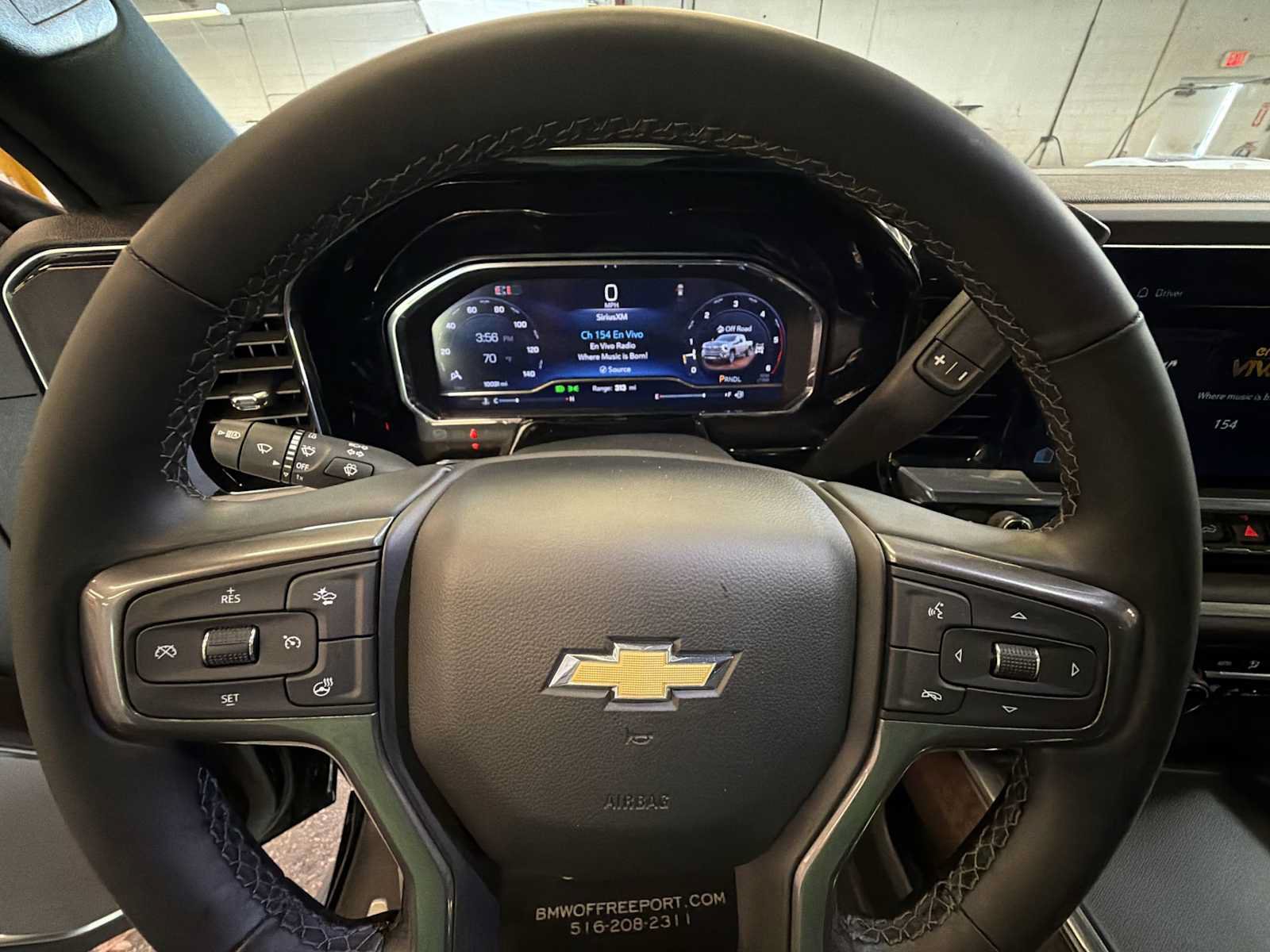 Used 2025 Chevrolet Silverado 2500 High Country w/ High Country Premium Package AWD/4WD image 13
