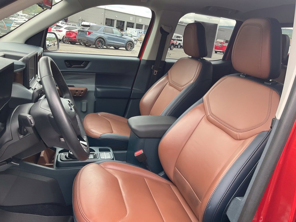 Certified 2024 Ford Maverick Lariat w/ FX4 Off-Road Package AWD/4WD image 17