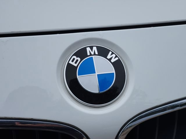 Used 2015 BMW 328i xDrive Sedan AWD/4WD image 11