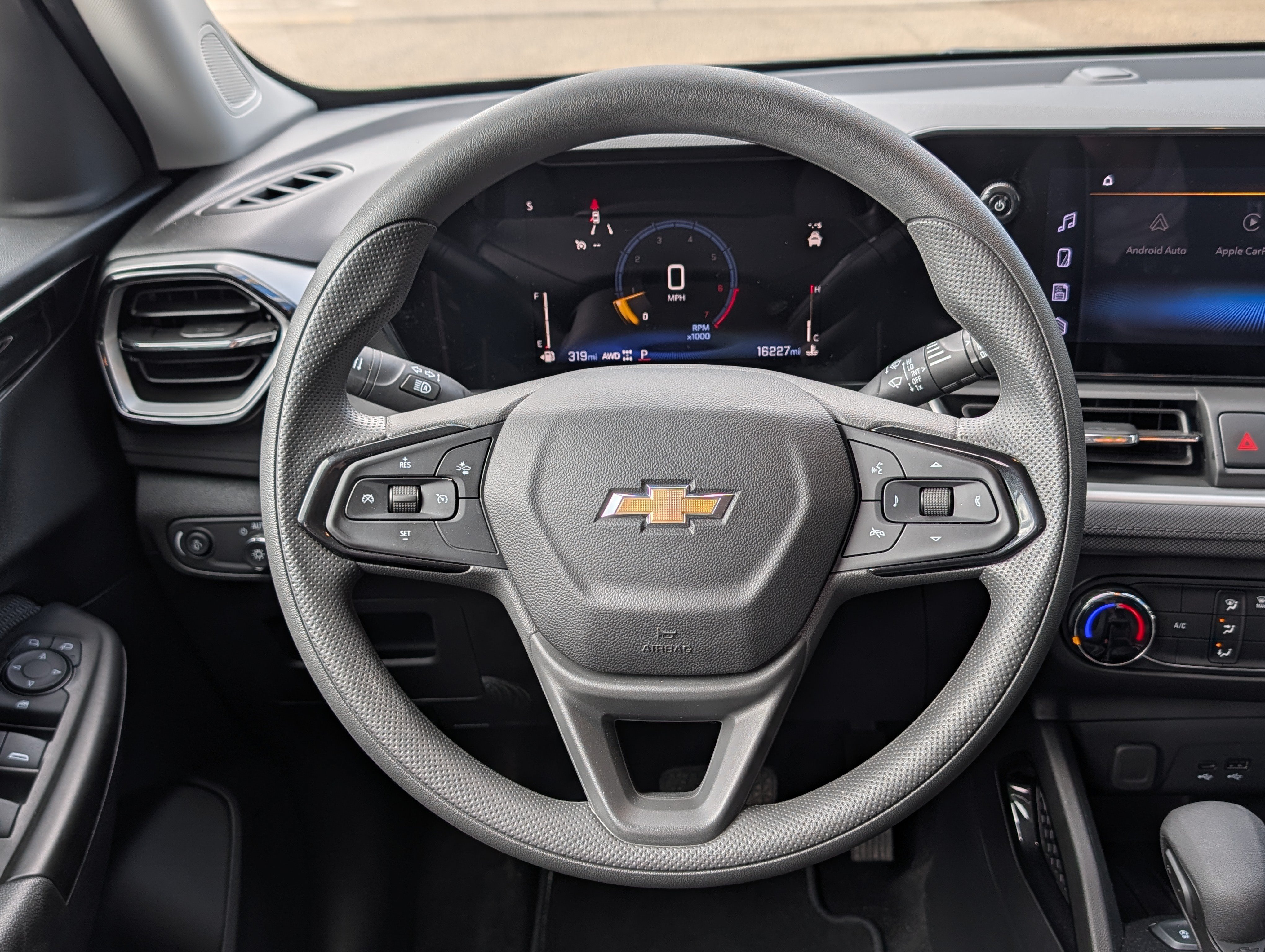 Certified 2025 Chevrolet TrailBlazer LS w/ LS Convenience Package AWD/4WD image 12