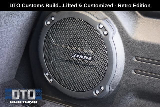 Used 2025 Jeep Wrangler Unlimited Rubicon w/ Convenience Group AWD/4WD image 25