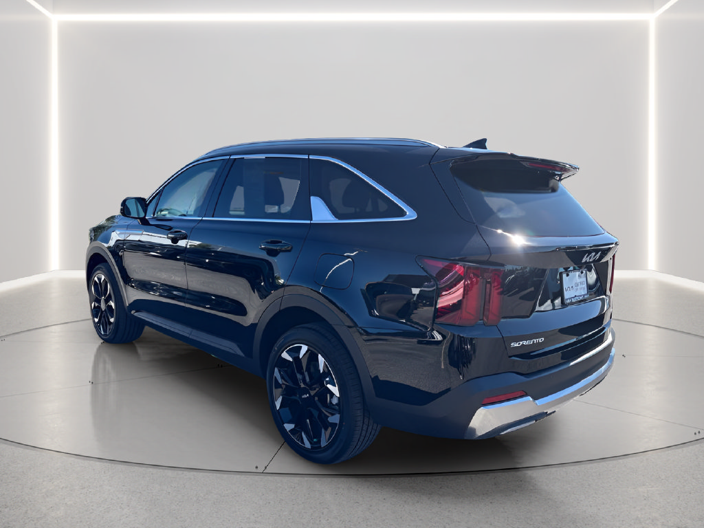 Certified 2026 Kia Sorento EX AWD/4WD image 9