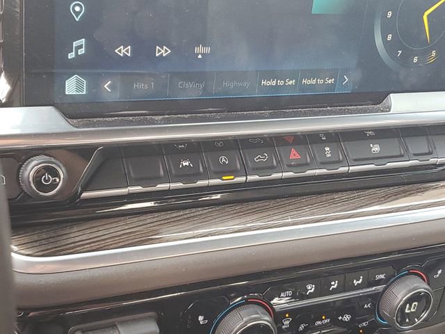 Used 2023 Chevrolet Silverado 1500 RST w/ Protection Package image 17