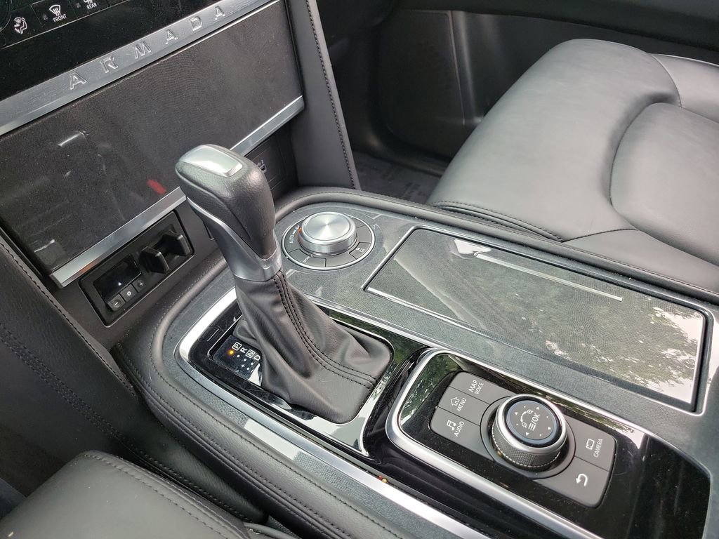 Used 2024 Nissan Armada SV image 16