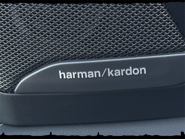 New 2026 BMW X5 xDrive50e w/ Executive Package image 25