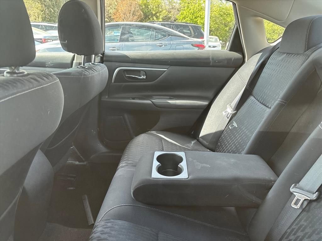 Used 2018 Nissan Altima 2.5 SV image 18