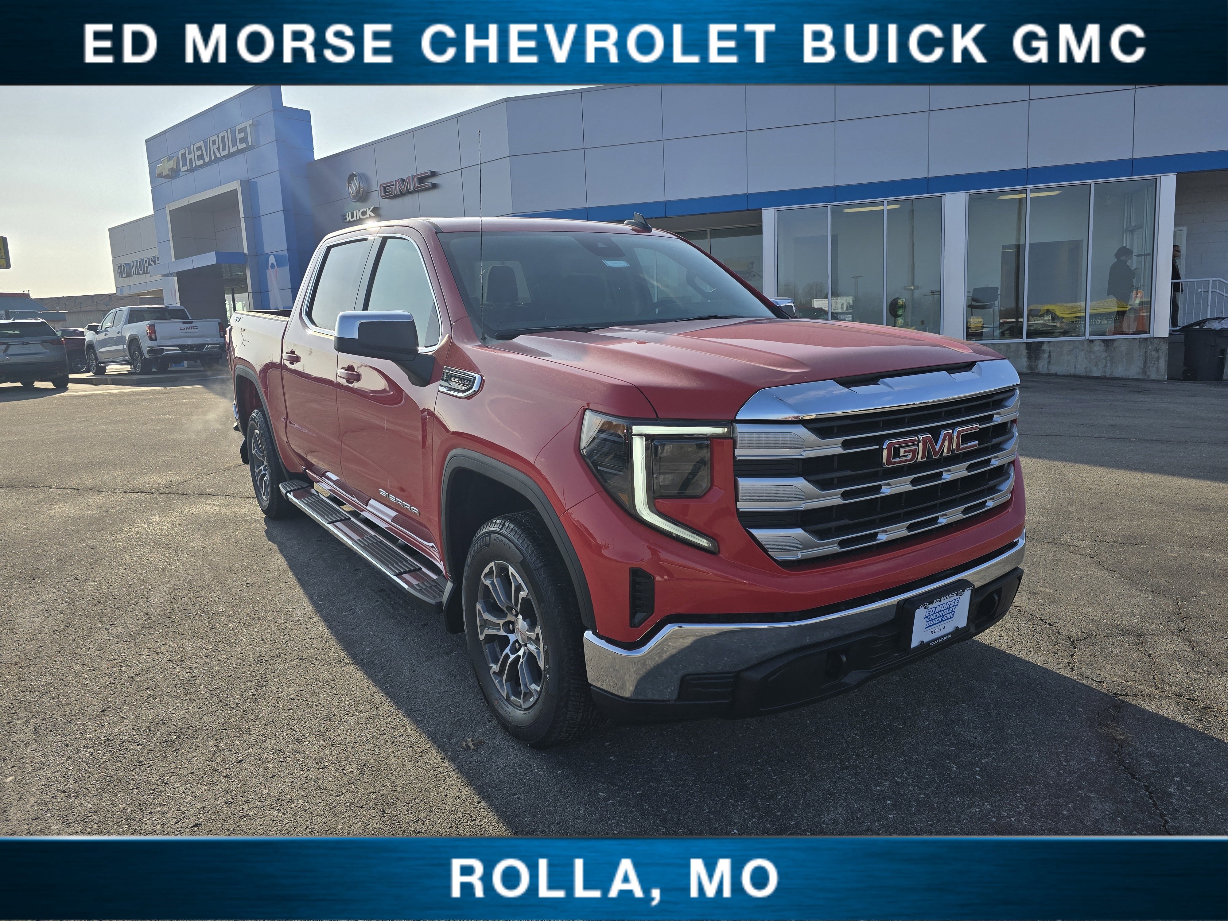 New 2026 GMC Sierra 1500 SLE image 1