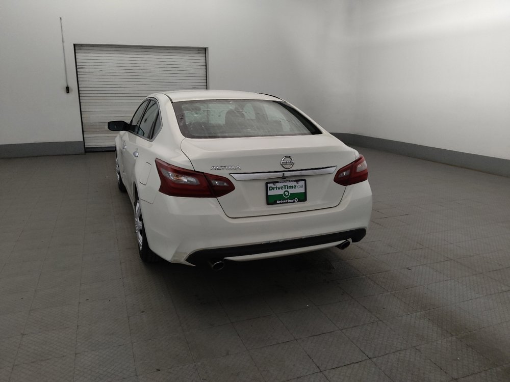 Used 2018 Nissan Altima 2.5 S w/ S Convenience Package FWD image 6